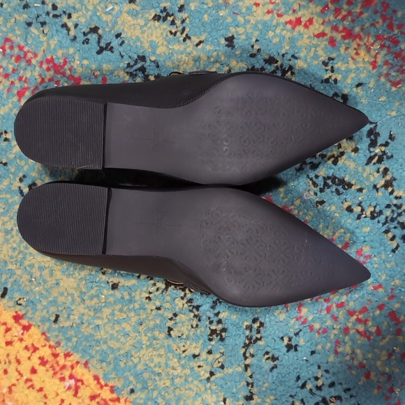 Paolo Black Leather Women's Shoes with Gold Chain - Picture 2 of 4